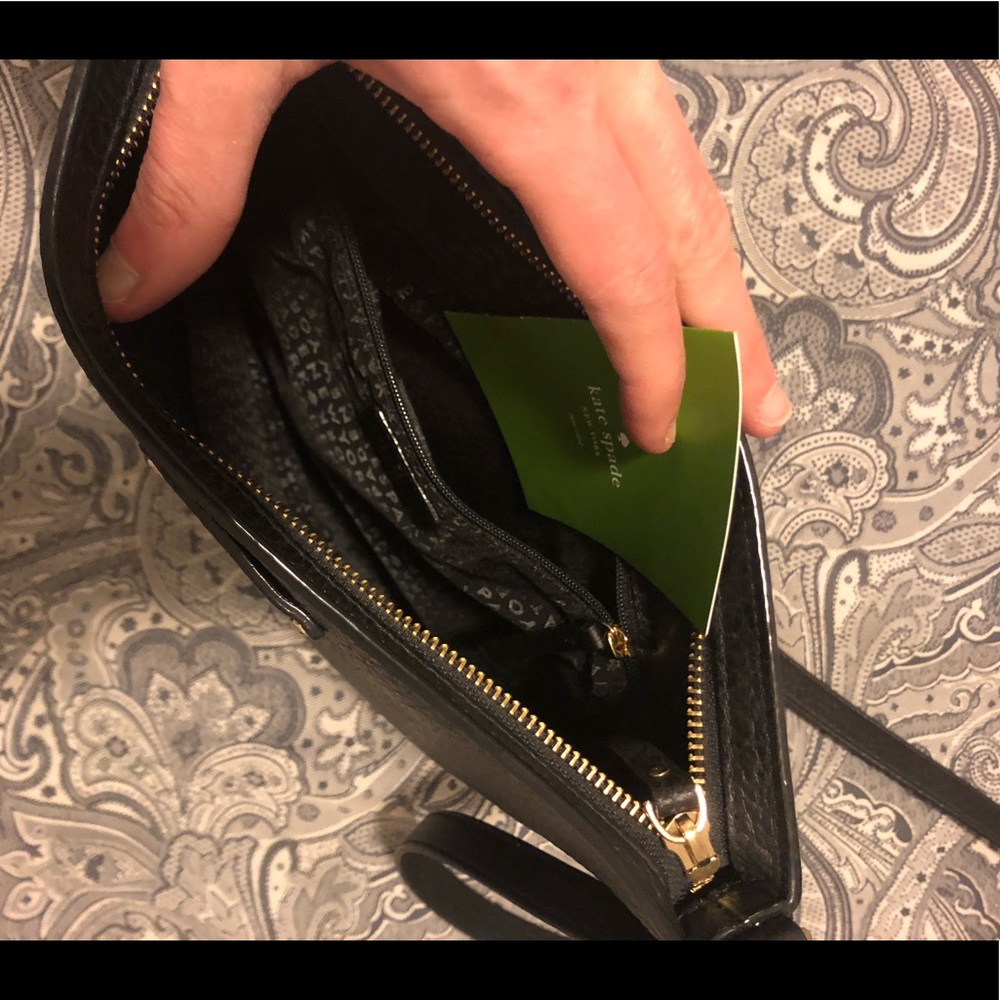 Kate Spade Crossbody - Picture 3 of 3